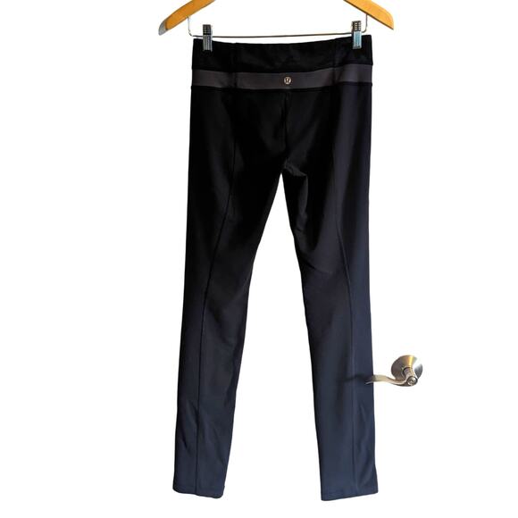 Lululemon Reversible Groove pant leggings 6. Excellent Fit! - Picture 1 of 16